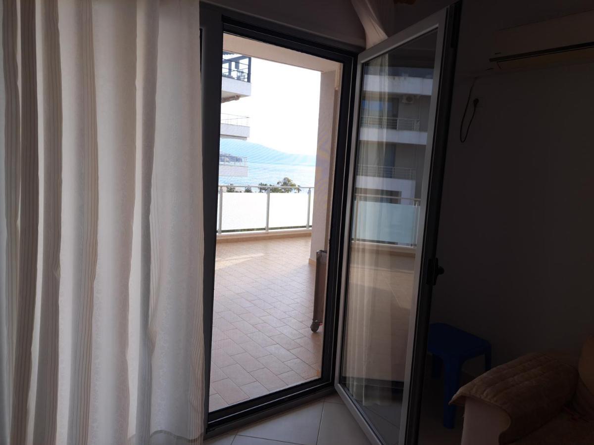 Apartamento Aura Vlorë Exterior foto